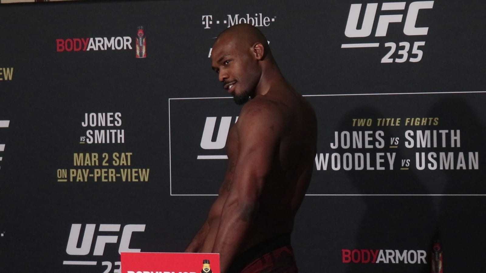 Video: UFC 235 Main Card Official Weigh-Ins