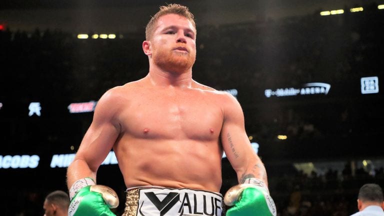 Canelo Alvarez Diagnosed With Fracture On Right Hand / Weekly Boxing Report  - Latest Boxing News