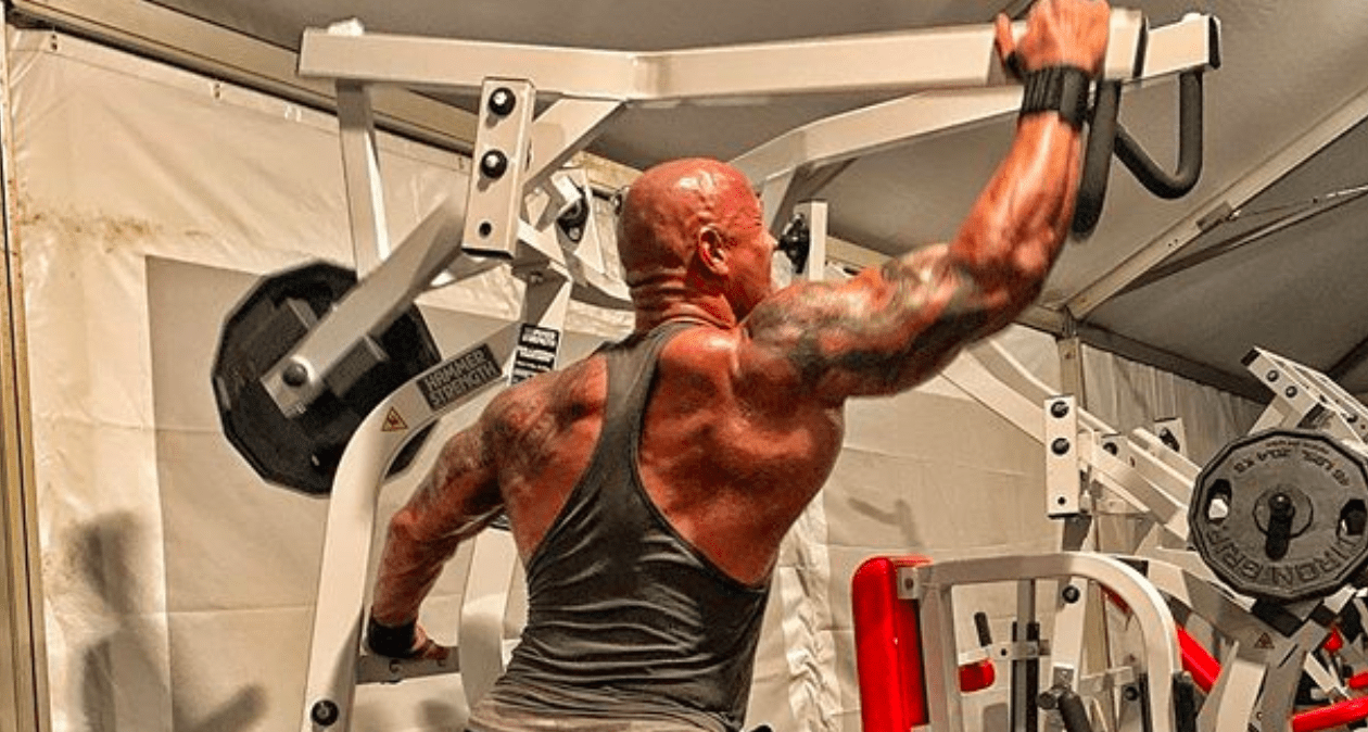 Fighting Fit – The Rock uses an iso lateral row and so should you